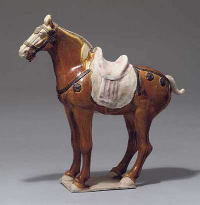 TANG DYNASTY（618-907） A LARGE SANCAI-GLAZED FIGURE OF A HORSE